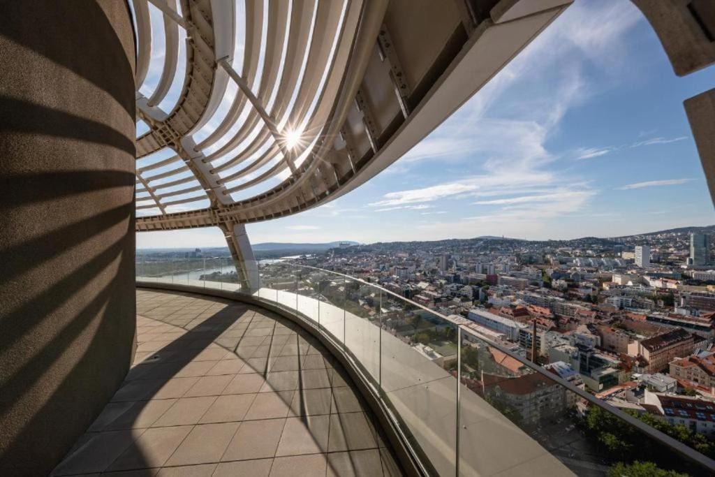 Sky-Park Flat&Parking Apartment Bratislava Exterior photo
